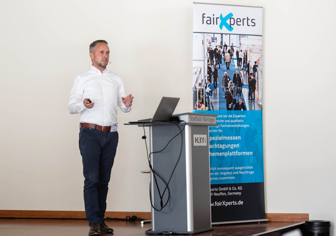 Managing Director Tobias Weise at the fair Surface Technologie in Stuttgart